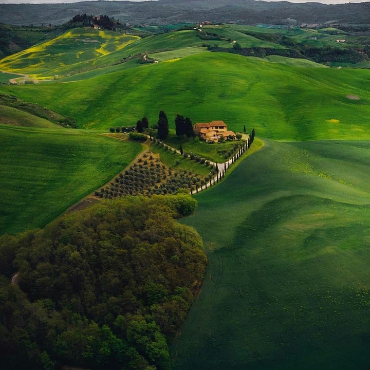 Angst erfasst Iraner: Viele fliehen aus Teheran wegen Israel-Konflikt