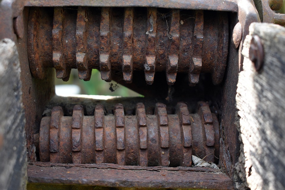 Modi eröffnet höchstes Eisenbahnbrückenbauwerk in Konfliktregion Indiens