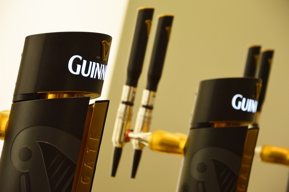 Irisches Baby vor 80 Jahren in Klärgrube entsorgt, Schwester sucht Ruhe