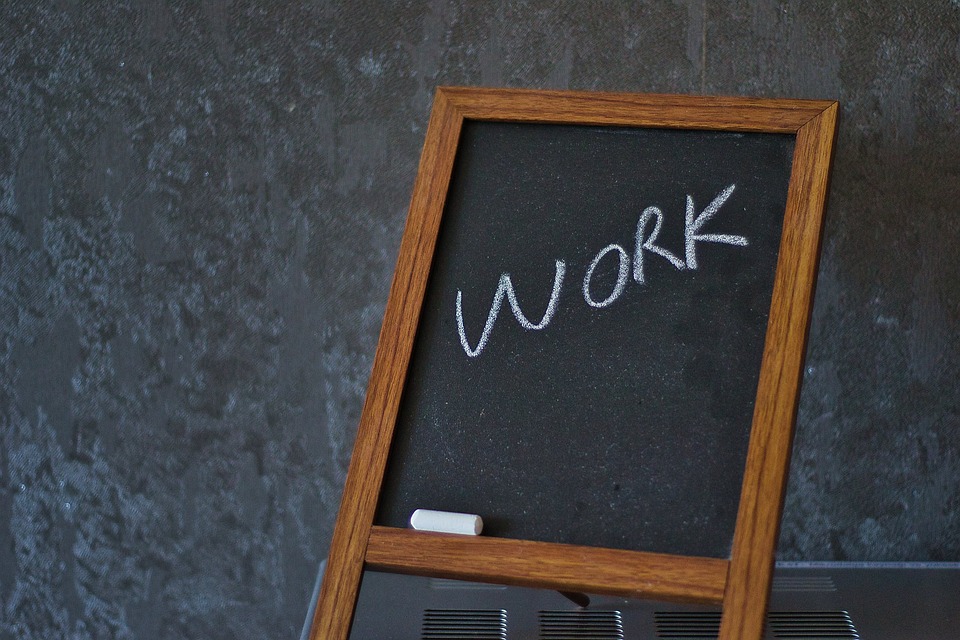 Trump verändert Kurs: Waffen für die Ukraine und Neuanfang im Krieg