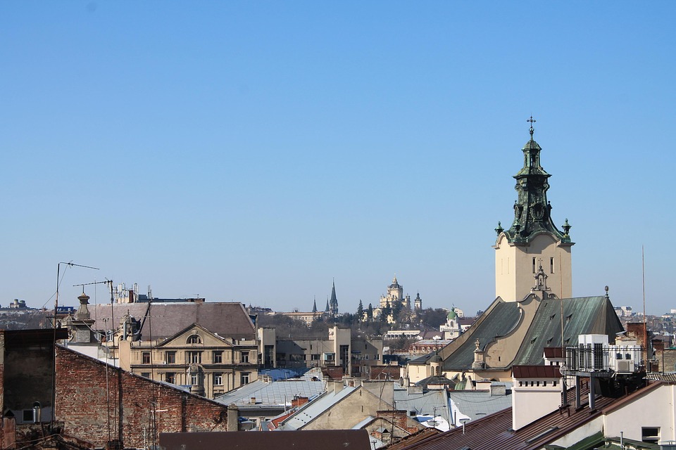 Trumps Rüstungsankündigung hilft der Ukraine, doch Sanktionen fehlen