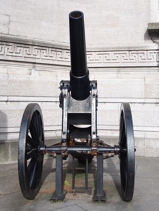 Bewaffnete Gruppe als Hilfsarbeiter getarnt, bei israelischem Angriff getroffen