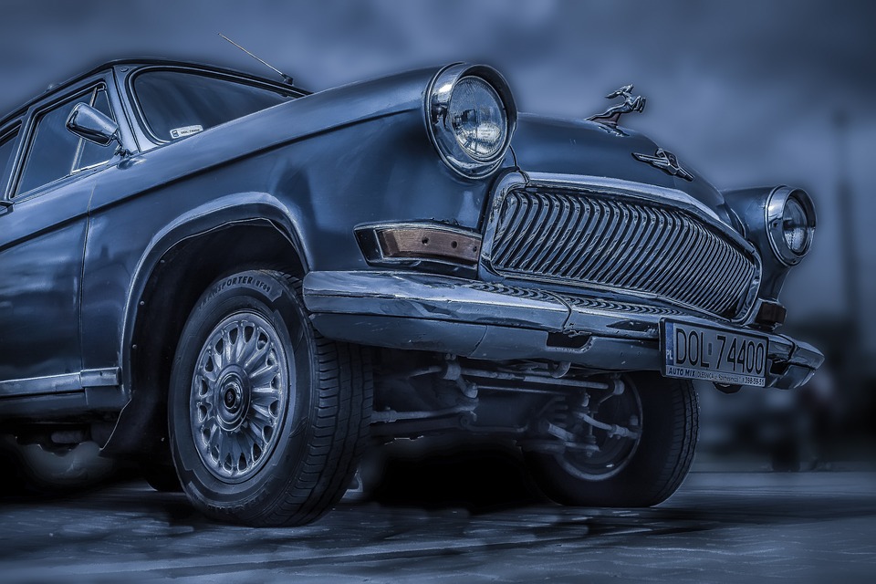 Russische Drohnen jagen Zivilisten in Cherson, Ukraine