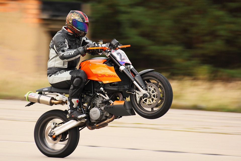 Benavides sichert KTM Überraschungs-Sieg bei dramatischer Dakar!