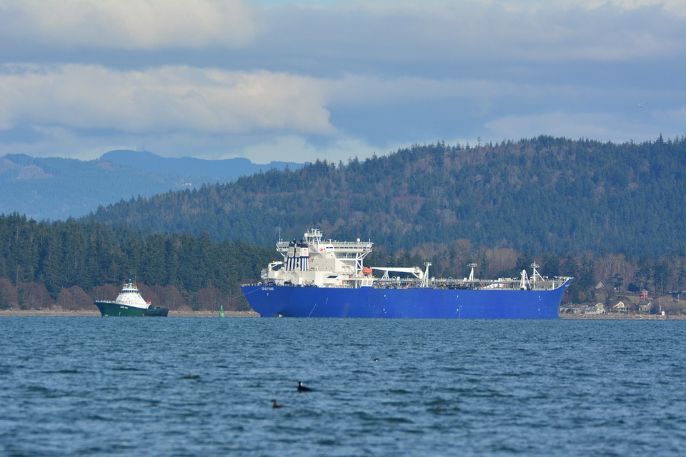 Drohnenangriffe auf kasachische Öl-Tanker: Russland in Aufruhr!