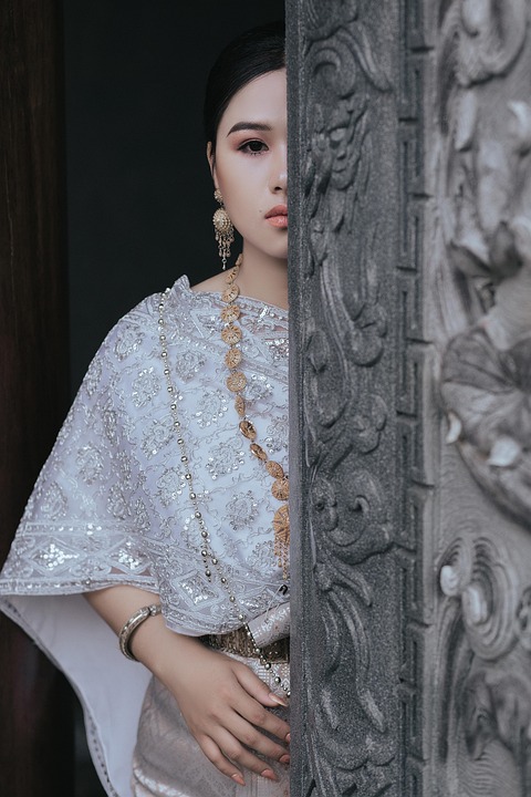 Glamouröser Ball der Offiziere: Walzer und Fanfaren in der Hofburg!