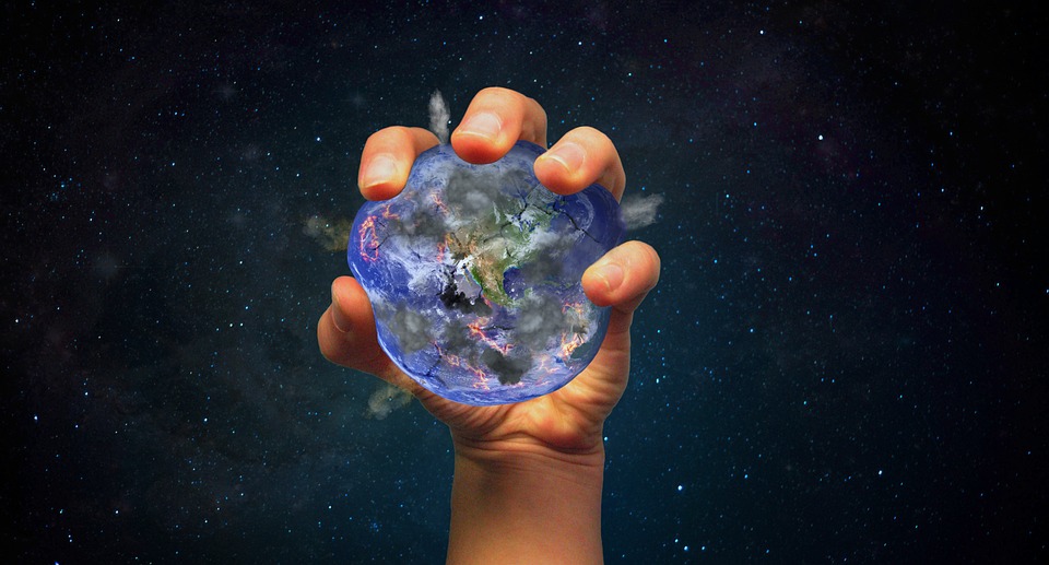 Klimaschutz bremst: Emissionen steigen durch Verkehr und Gebäude!