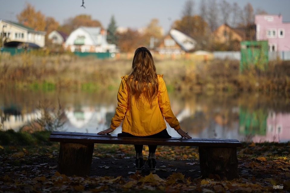 Senta Berger, 84, stürzt schwer: Traumatischer Unfall vor Lesung!
