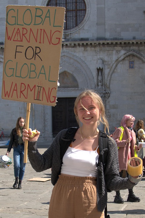 Todesfälle und Proteste: ICE unter Druck nach dramatischen Vorfällen