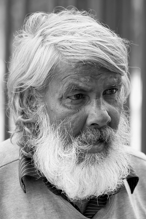 Tödliche Fußgängerunfälle: Ältere Menschen besonders betroffen!