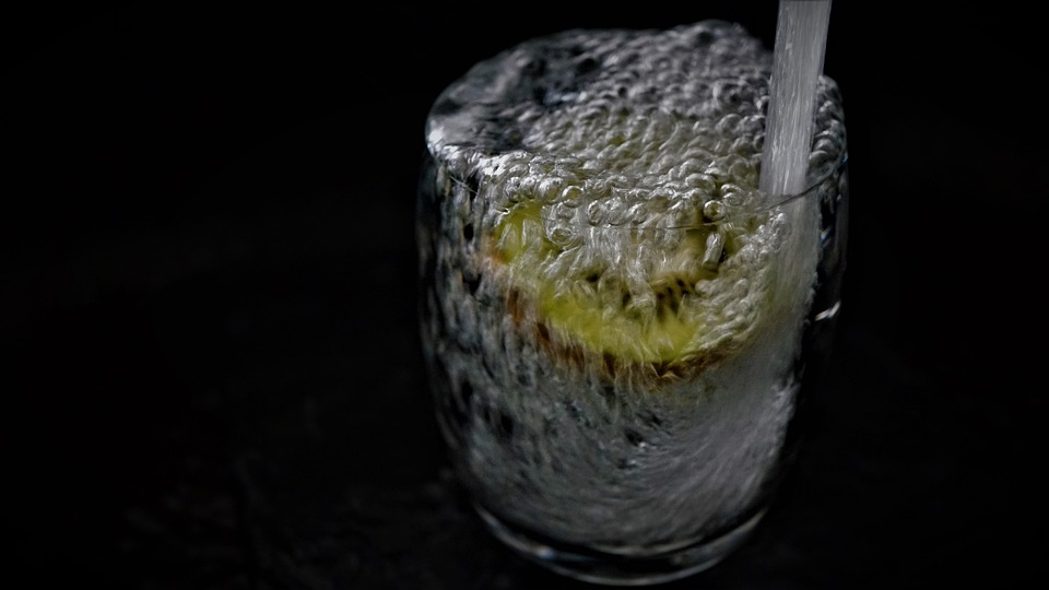 Trinkwasser in Neupölla ungenießbar: Ewigkeitschemikalien entdeckt!