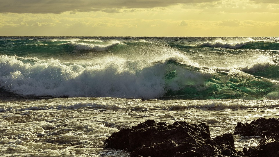 Zwei spektakuläre Fahrzeugbergungen in Bad Ischl an nur einem Vormittag!