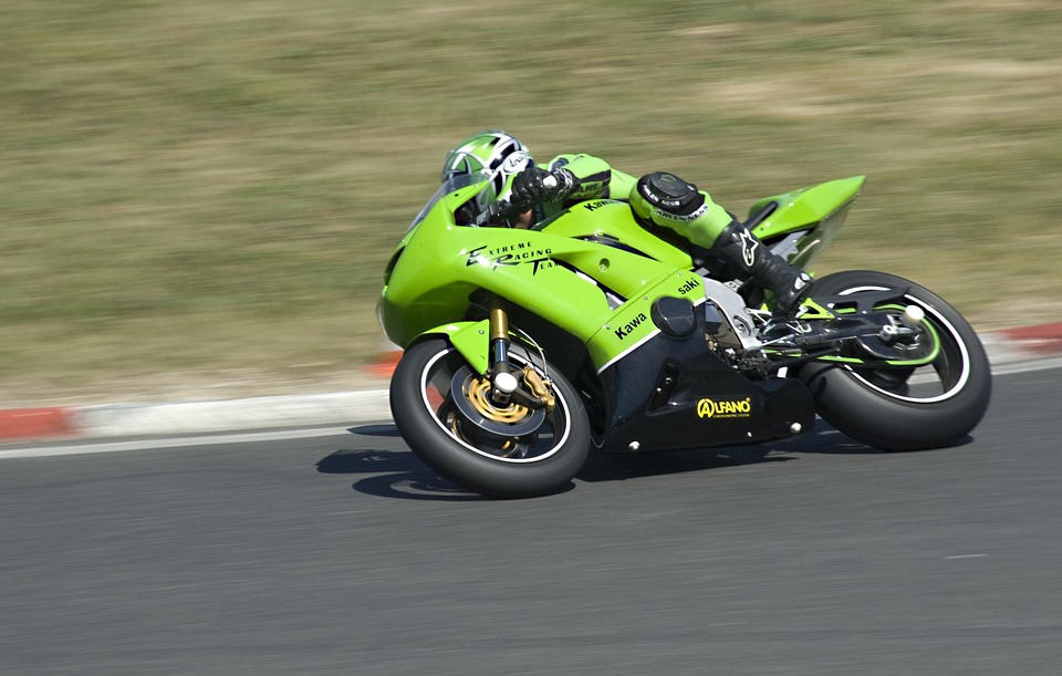 Empörende Wende: Britische Regierung stoppt Löschung von Missbrauchsakten