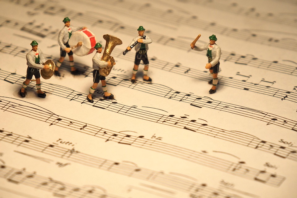 SPÖ in der Umfragekrise: Kern beliebter als Babler – Was nun?