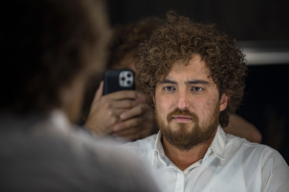 Trump fordert Iran zur Kapitulation auf – Frist bis März gesetzt!