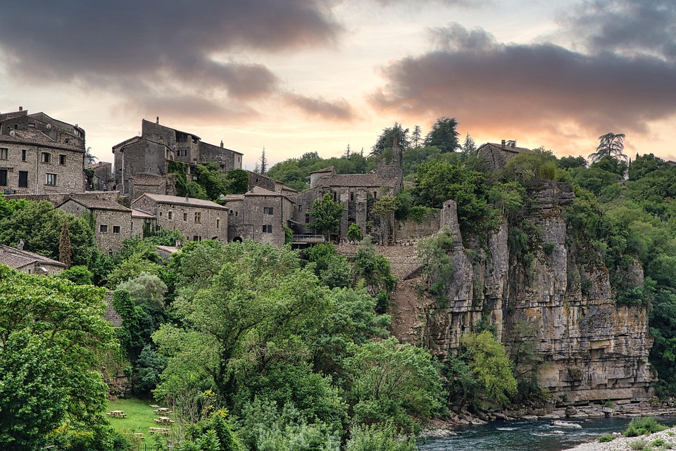 Ehemaliger südkoreanischer Präsident Yoon Suk Yeol zu lebenslanger Haft verurteilt